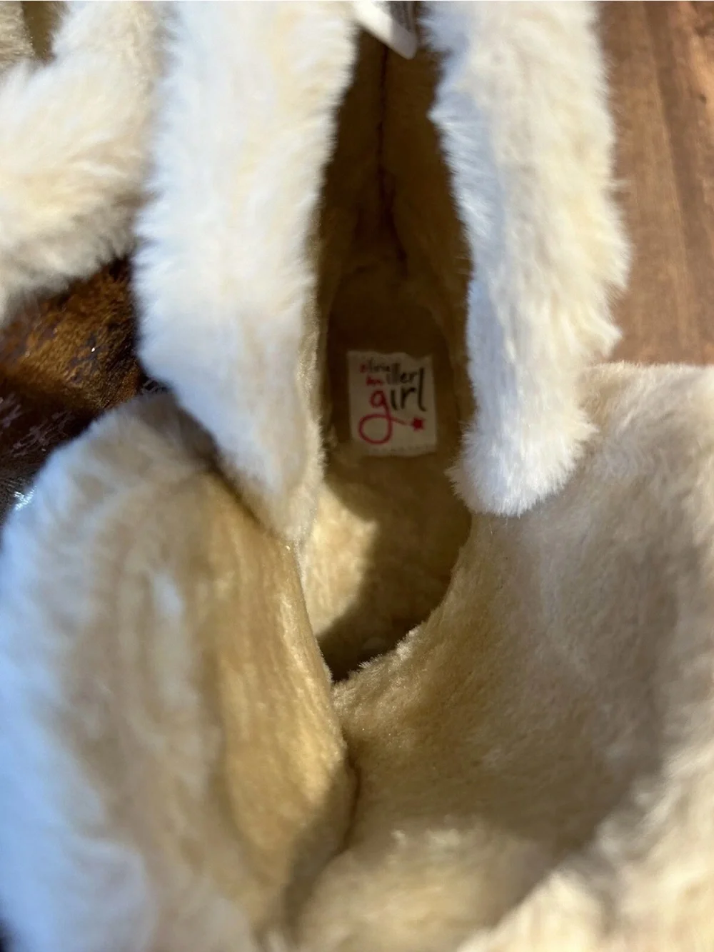 Olivia Miller Girl Chestnut, Rose Gold Snowflake Accents Size 5 Big Girl
